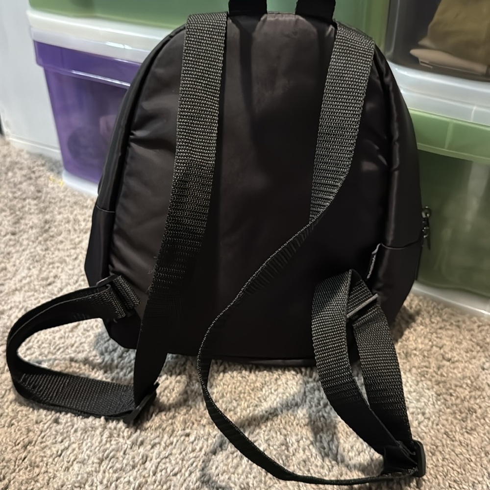 Reebok Small Backpack - Picture 2 of 6